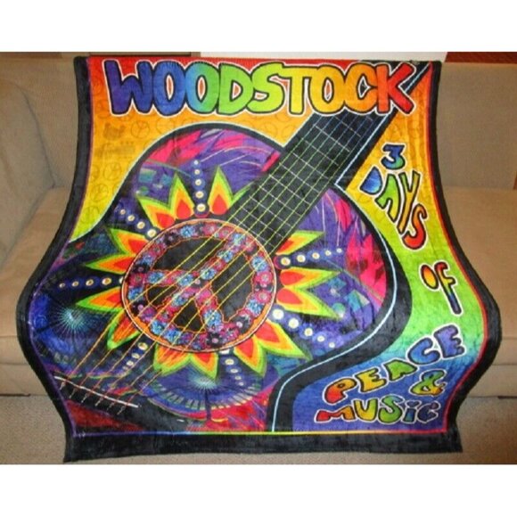 New Vibrant Woodstock Guitar Fleece Throw Gift Blanket Music Concert Peace Love - Picture 2 of 4